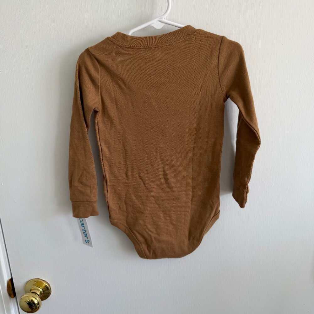 Carter’s Baby Boy Dog Onesie 24M Long Sleeve Brown NWT - Picture 2 of 3